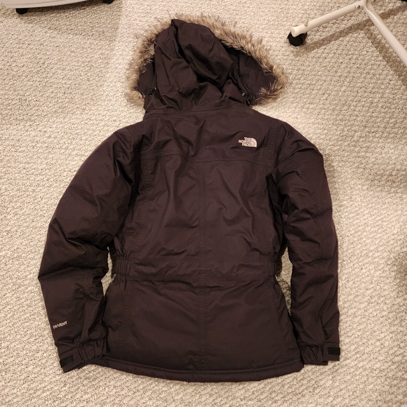 North face Winter Jacket - Picture 5 of 5